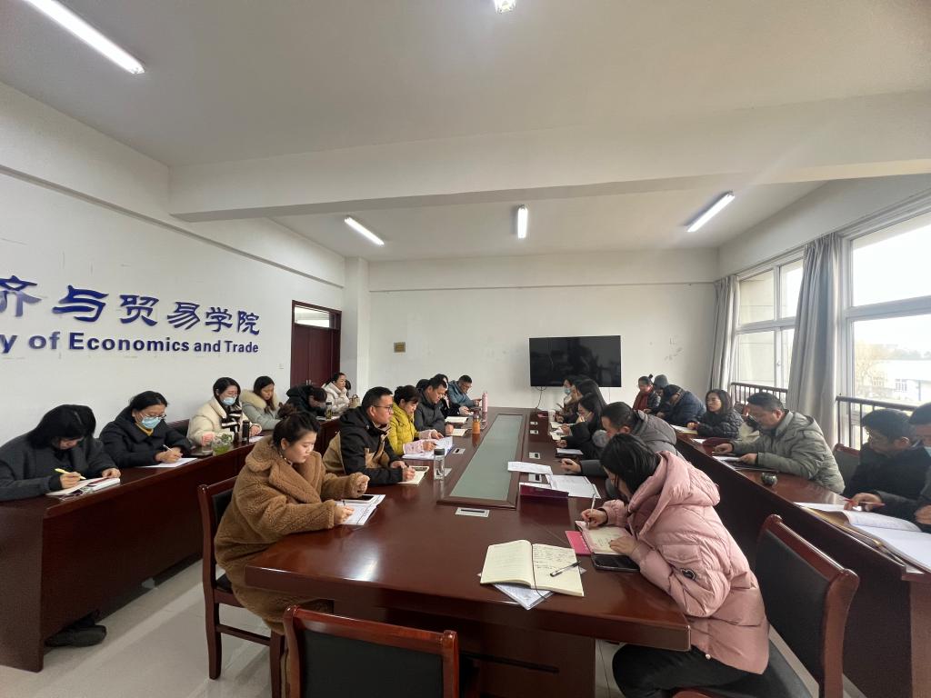 f93ebb1cfb659cea4fb53c299ac069b.jpg