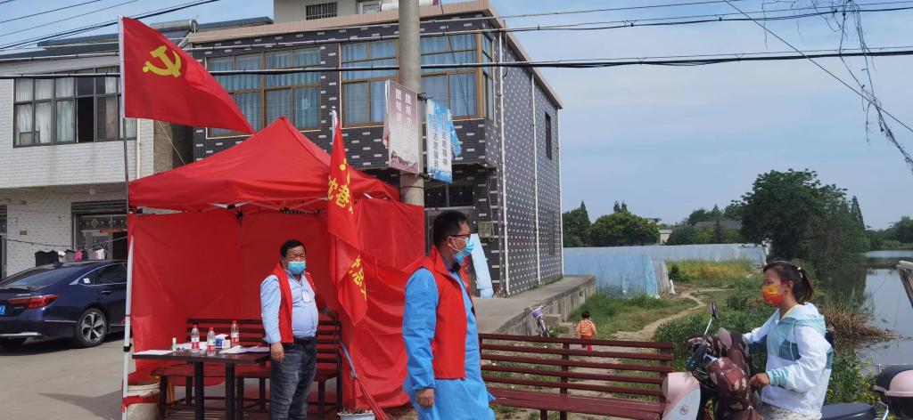 参加疫情值守2.jpg